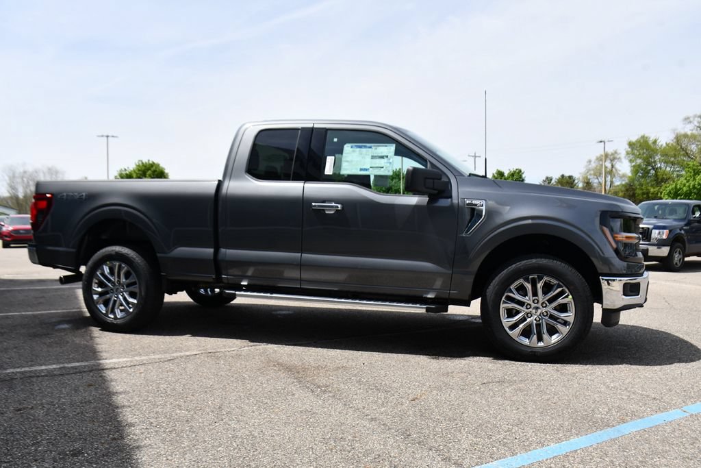 New 2026 Ford F150 XLT w/ XLT Chrome Appearance Package AWD/4WD image 8