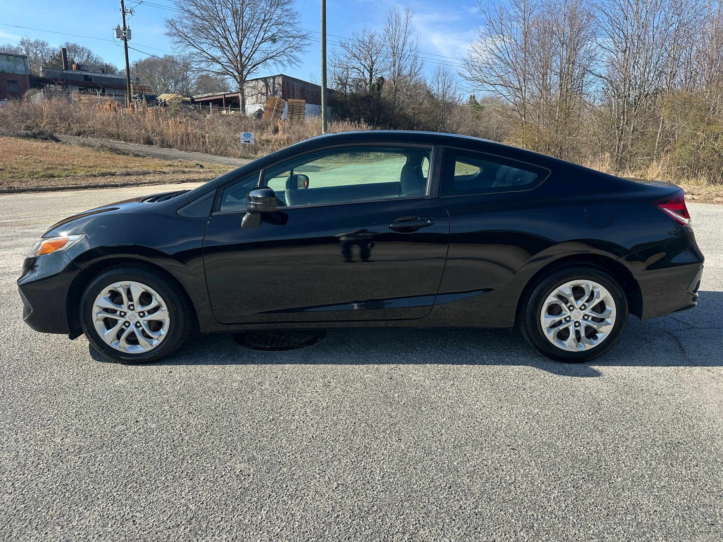 Used 2015 Honda Civic LX image 2
