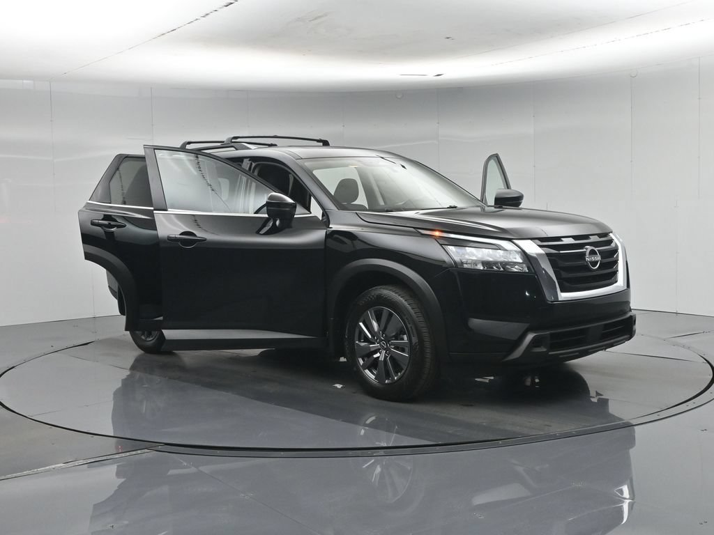 Used 2025 Nissan Pathfinder SV w/ SV Premium Package AWD/4WD image 38