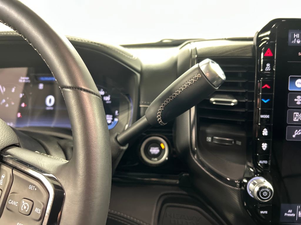 Used 2025 RAM 3500 Limited image 19