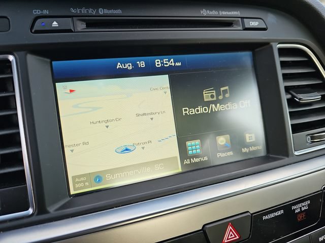 Used 2016 Hyundai Sonata Limited w/ Option Group 04 FWD image 22