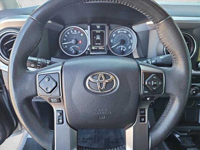 Used 2021 Toyota Tacoma SR5 RWD image 12