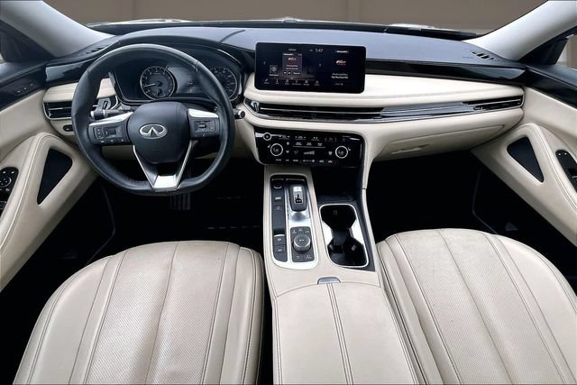 Used 2023 INFINITI QX60 Pure AWD/4WD image 16