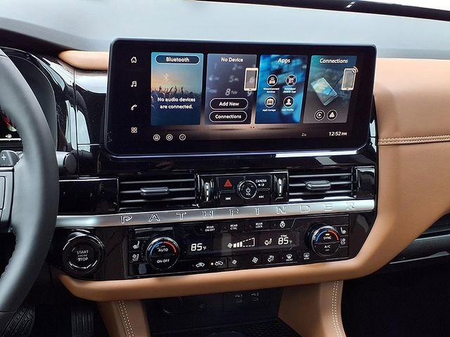 New 2026 Nissan Pathfinder Platinum image 14