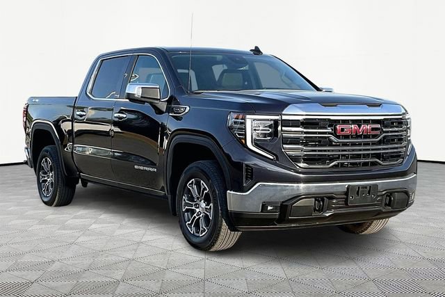 Used 2025 GMC Sierra 1500 SLT image 1