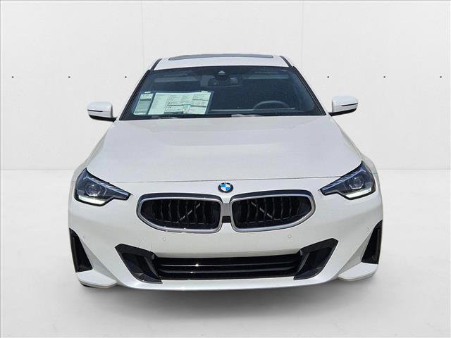 Used 2025 BMW 230i xDrive Coupe image 6