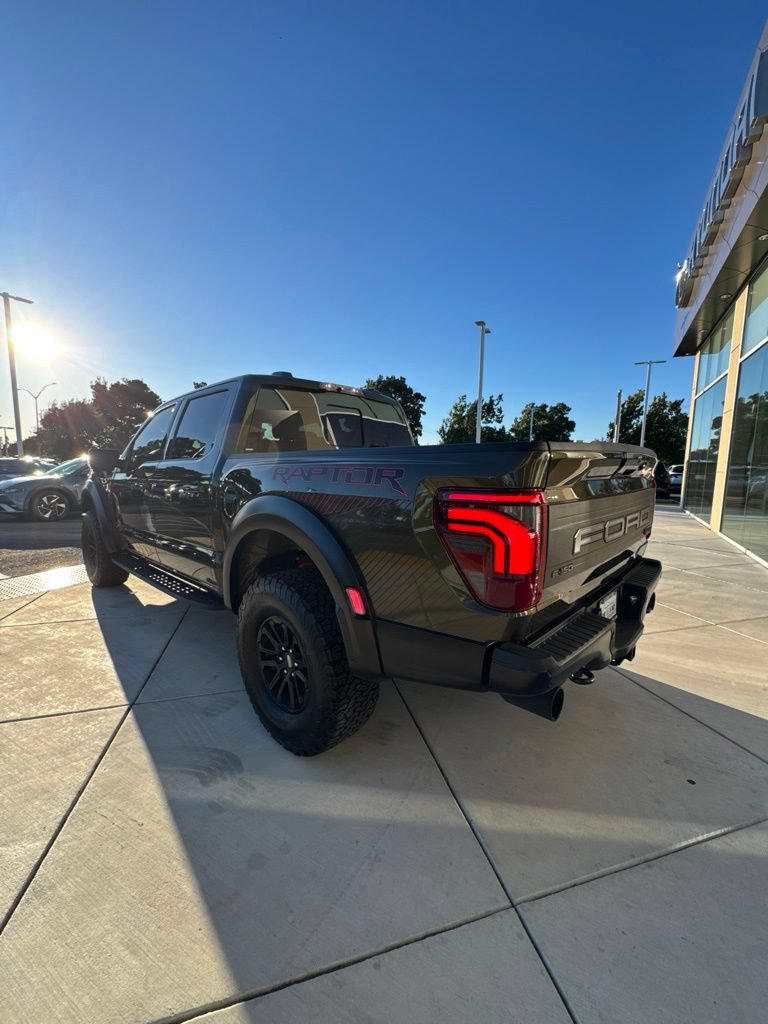 Used 2025 Ford F150 Raptor AWD/4WD image 8