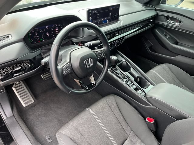 Certified 2025 Honda Accord Sport image 4
