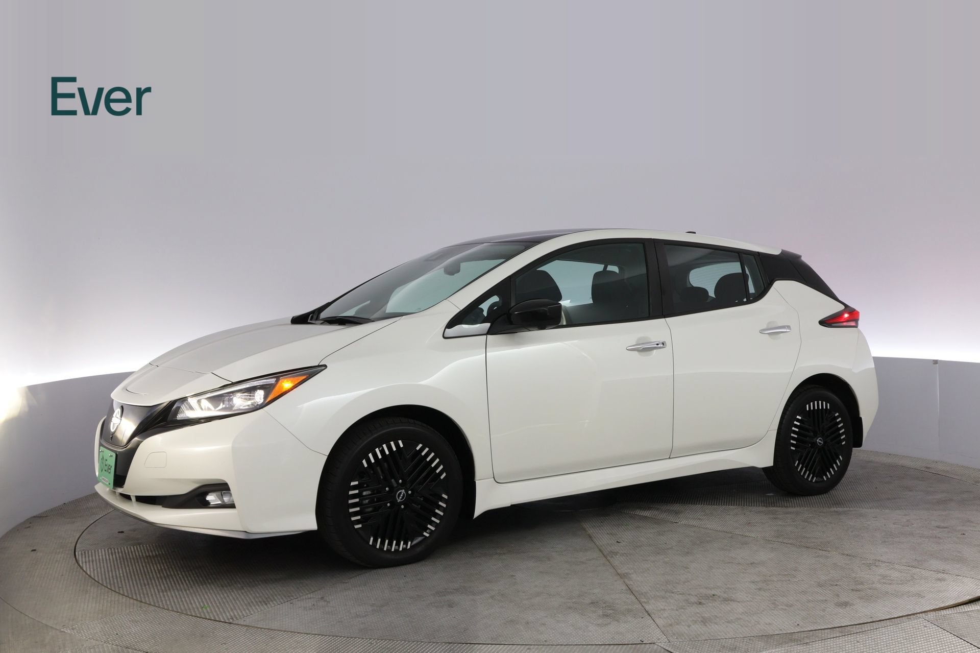 Used 2024 Nissan Leaf SV Plus FWD image 18