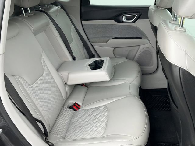 Used 2022 Jeep Compass Latitude w/ Convenience Group image 21