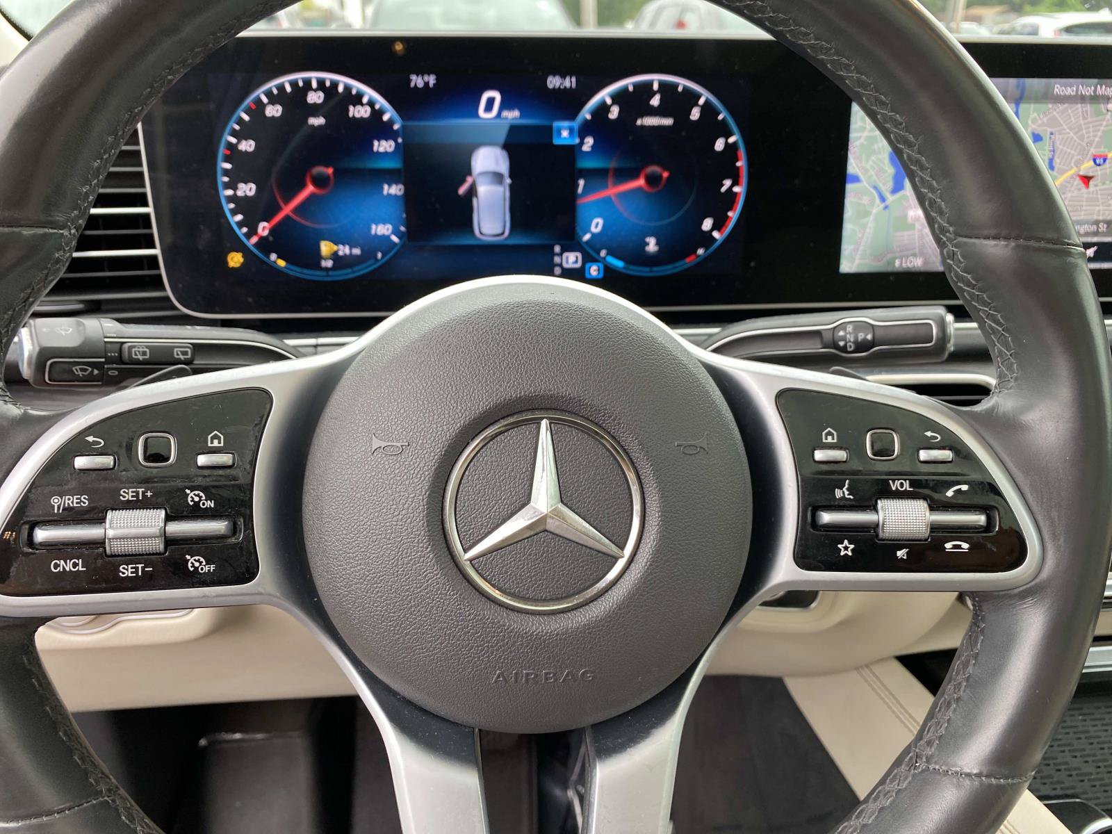 Used 2020 Mercedes-Benz GLE 350 4MATIC image 16