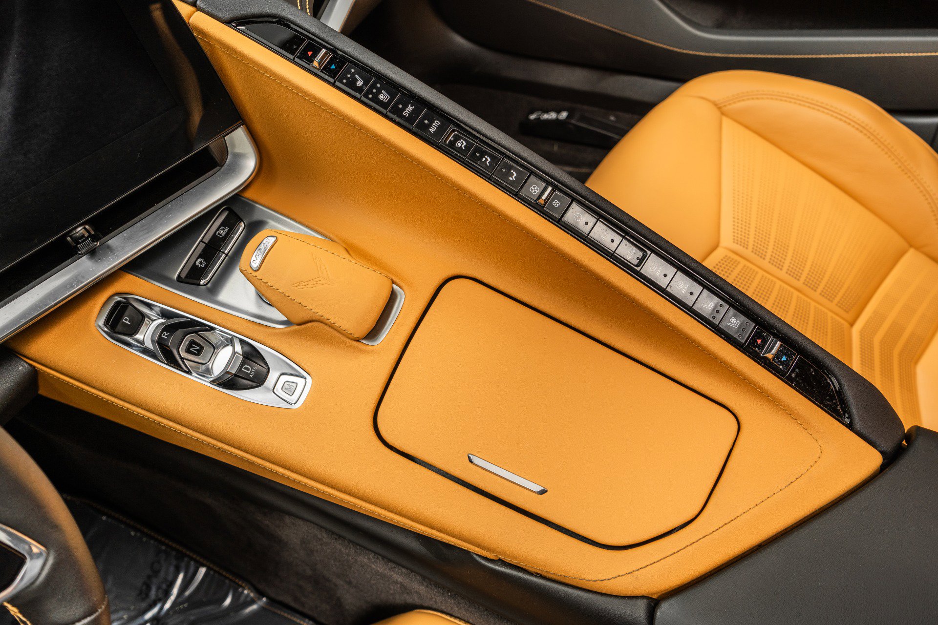 Used 2024 Chevrolet Corvette Z06 RWD image 31