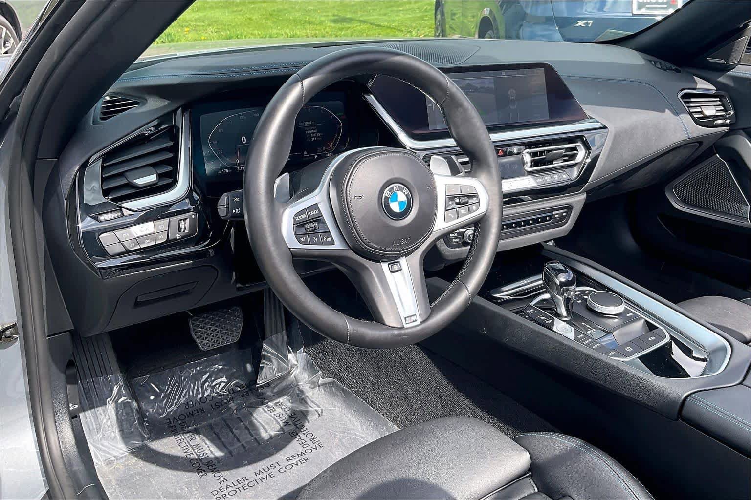 Certified 2023 BMW Z4 sDrive30i w/ Premium Package RWD image 16