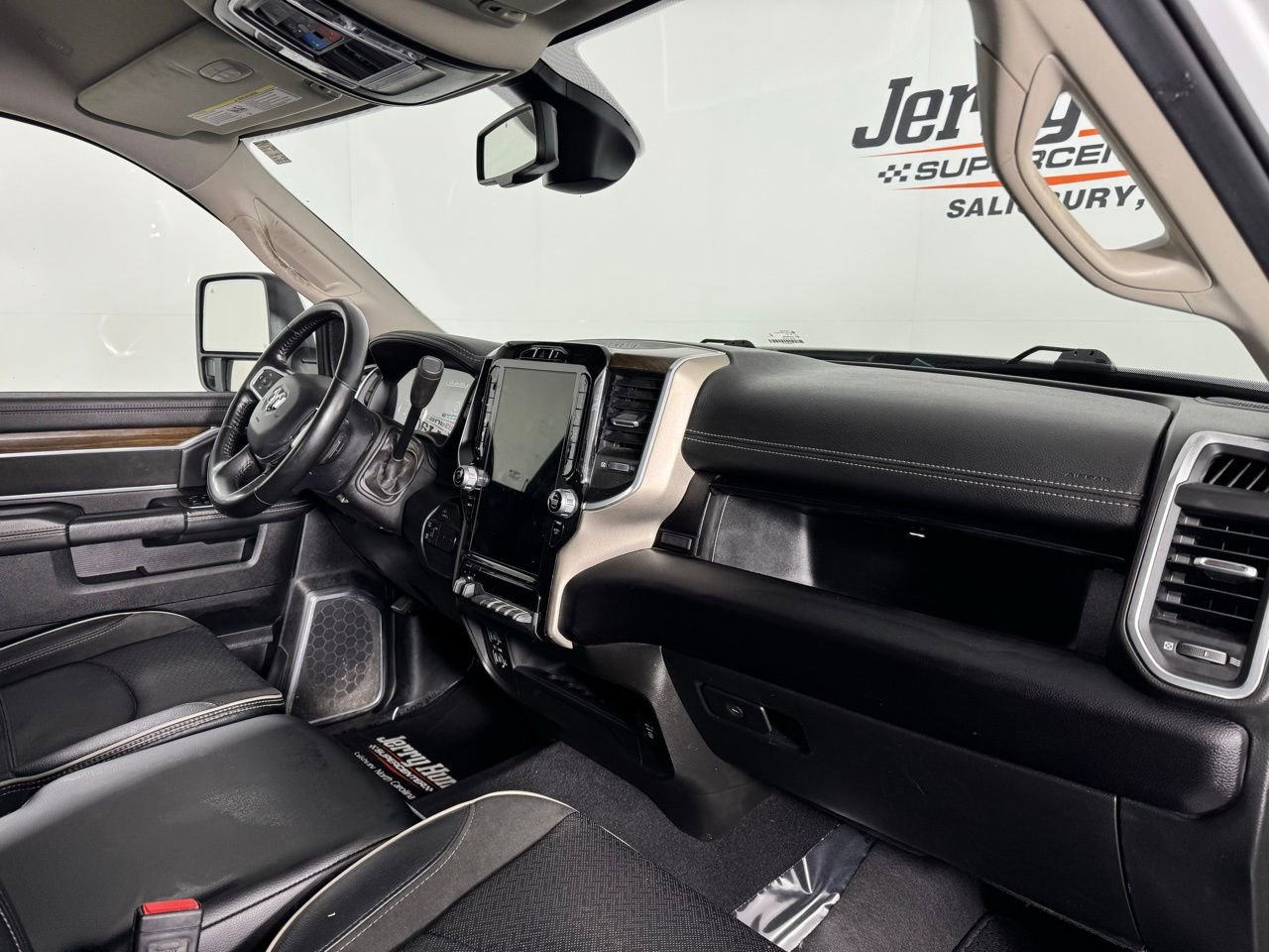 Used 2024 RAM 2500 Laramie image 20