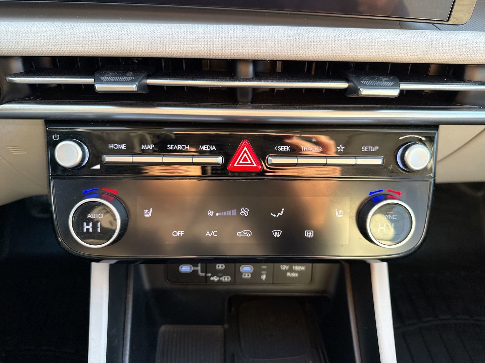 Used 2025 Hyundai Tucson SEL image 22