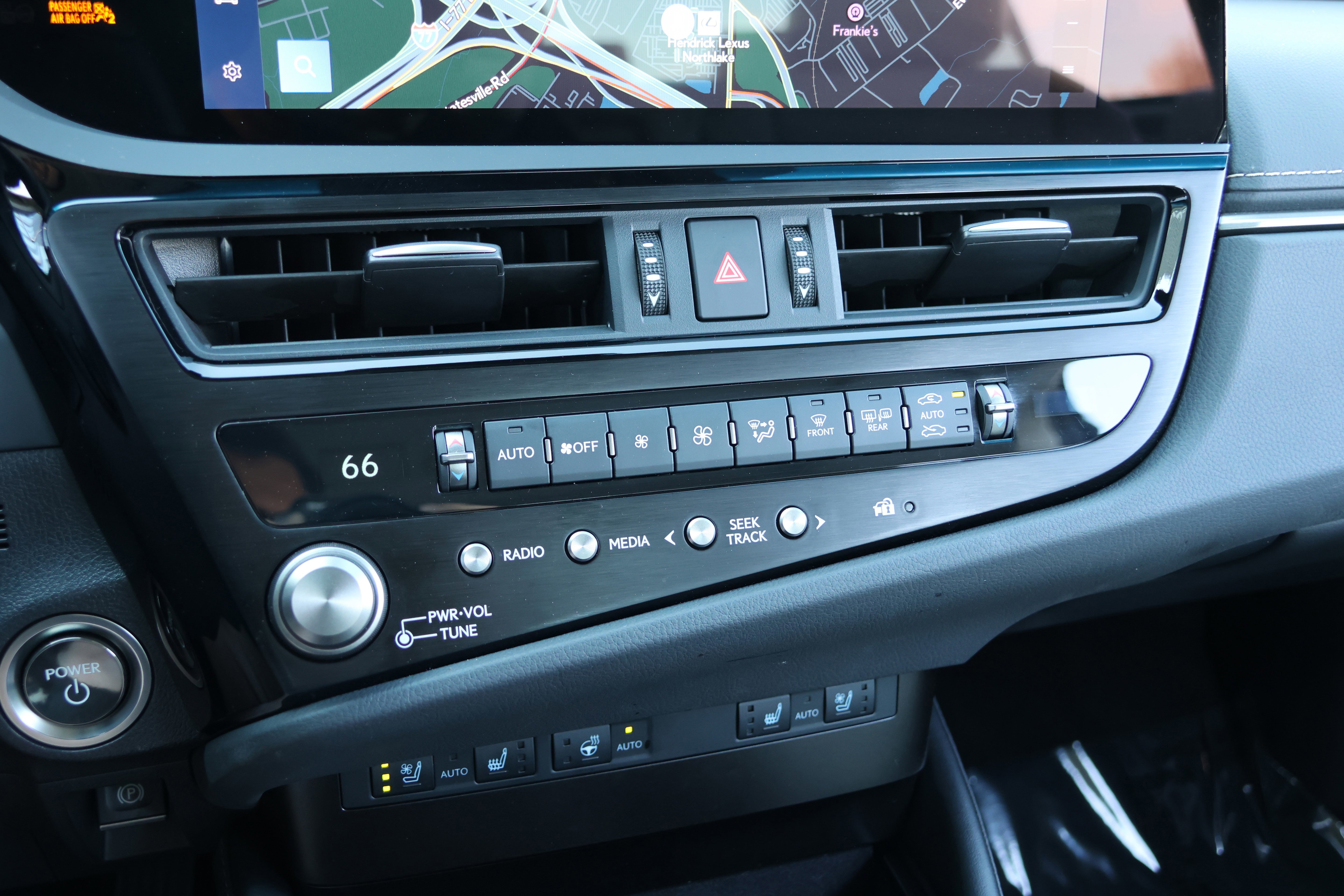 Used 2025 Lexus ES 300h w/ Premium Package image 24