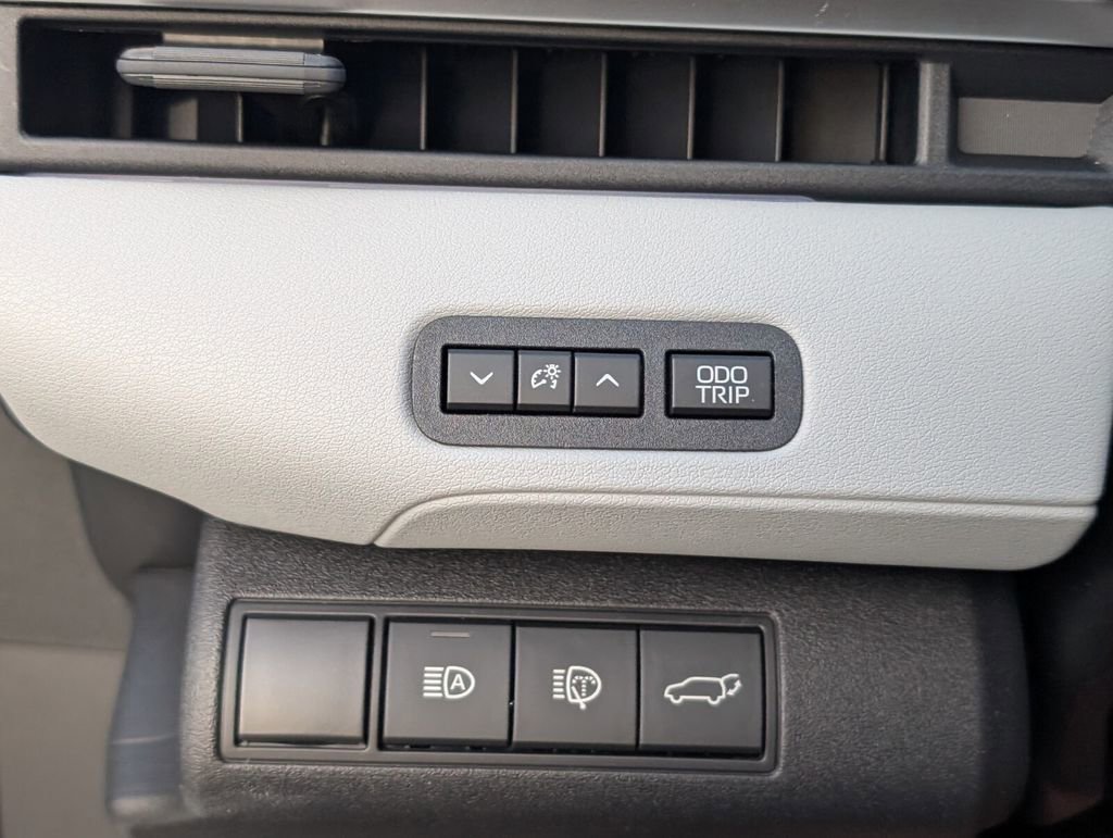 New 2026 Subaru Solterra Premium image 22