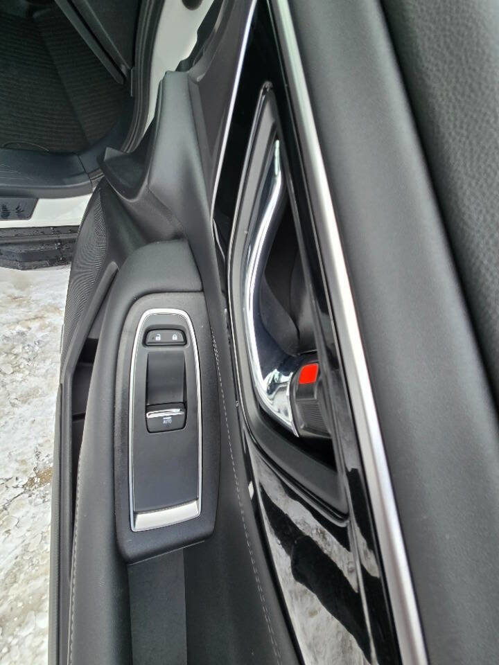 Used 2025 Subaru Outback Limited image 35