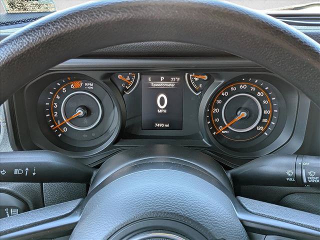 Used 2024 Jeep Wrangler Sport AWD/4WD image 11