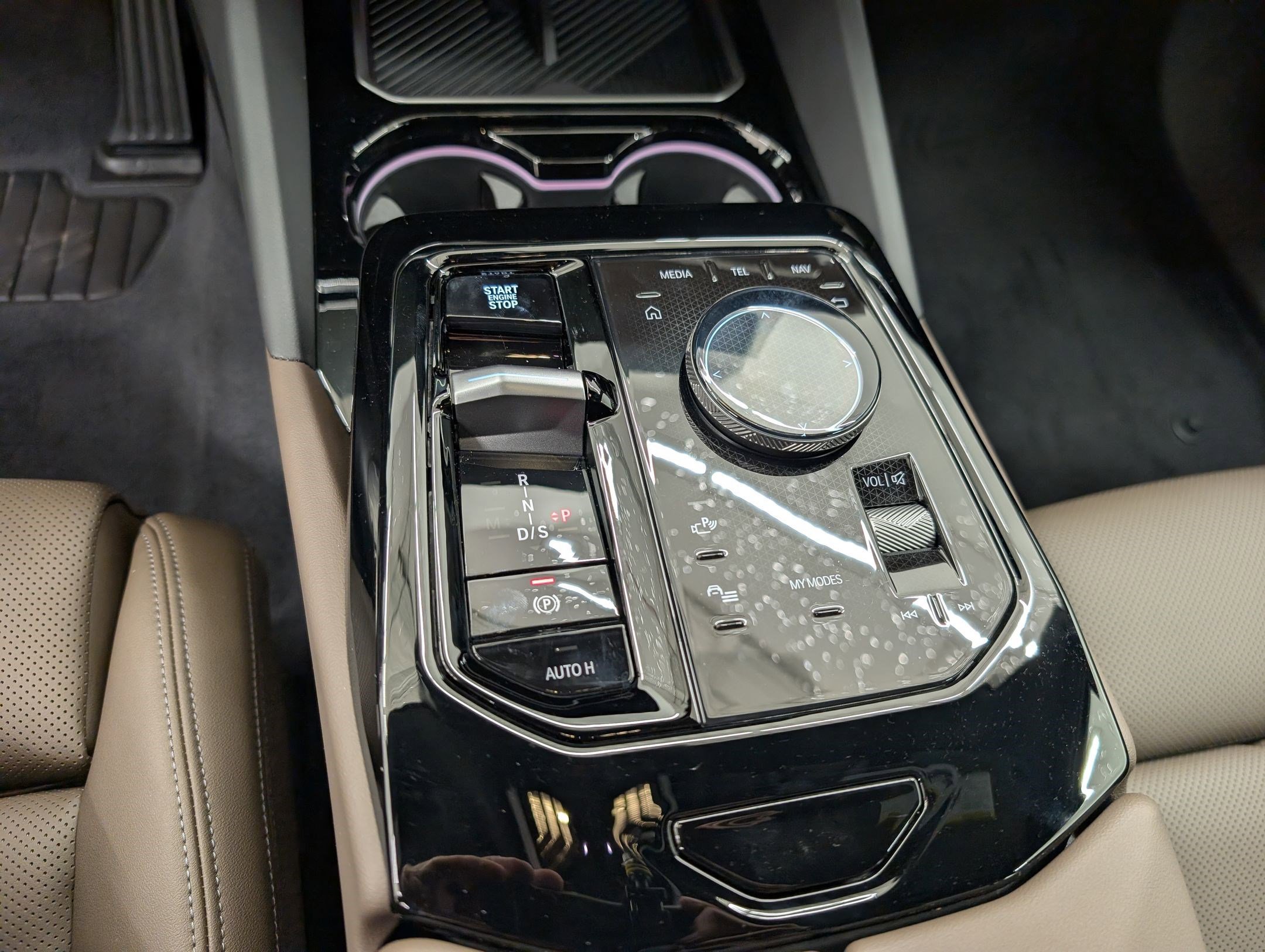 New 2026 BMW 530i RWD image 23