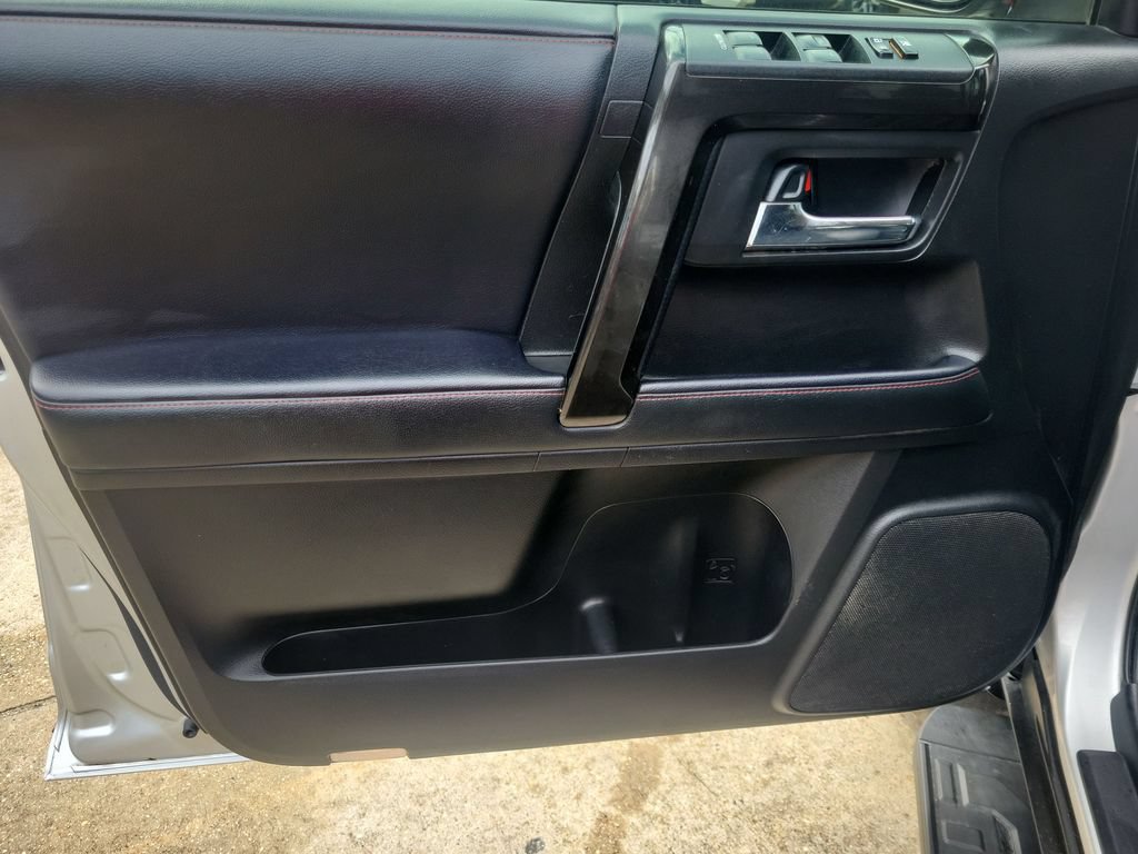 Used 2021 Toyota 4Runner TRD Off-Road Premium AWD/4WD image 13