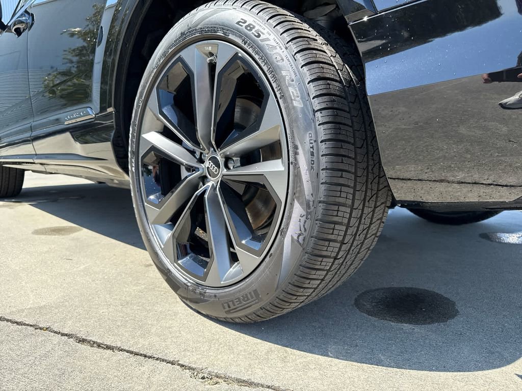 New 2025 Audi Q7 3.0T Premium Plus image 9