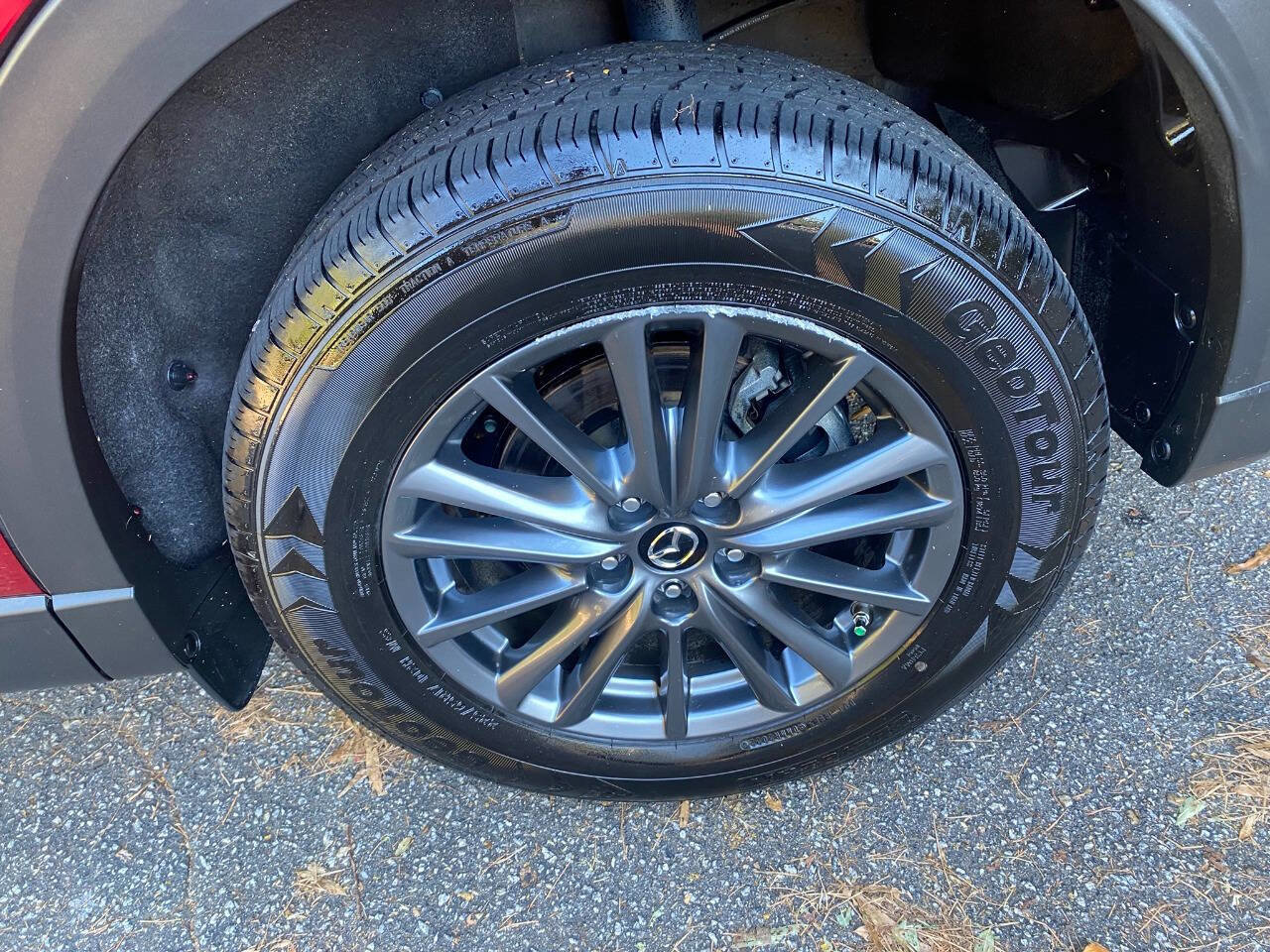 Used 2020 MAZDA CX-5 Touring image 9