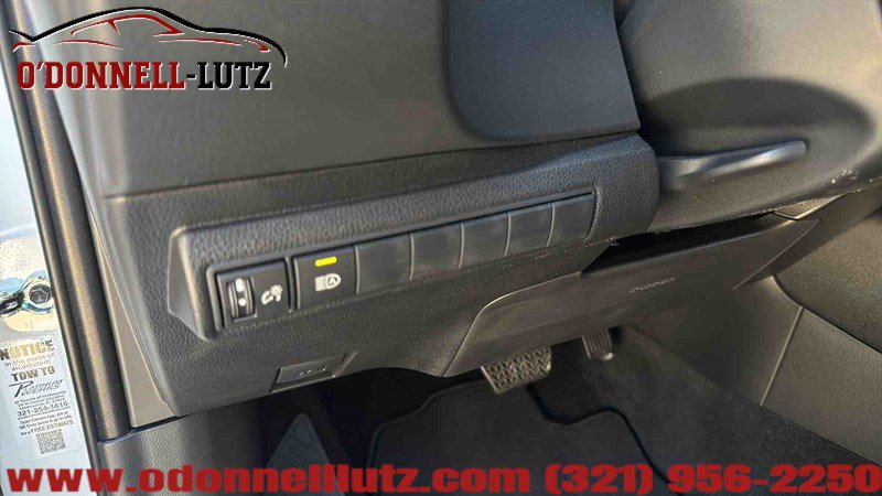 Used 2026 Toyota Corolla SE FWD image 14