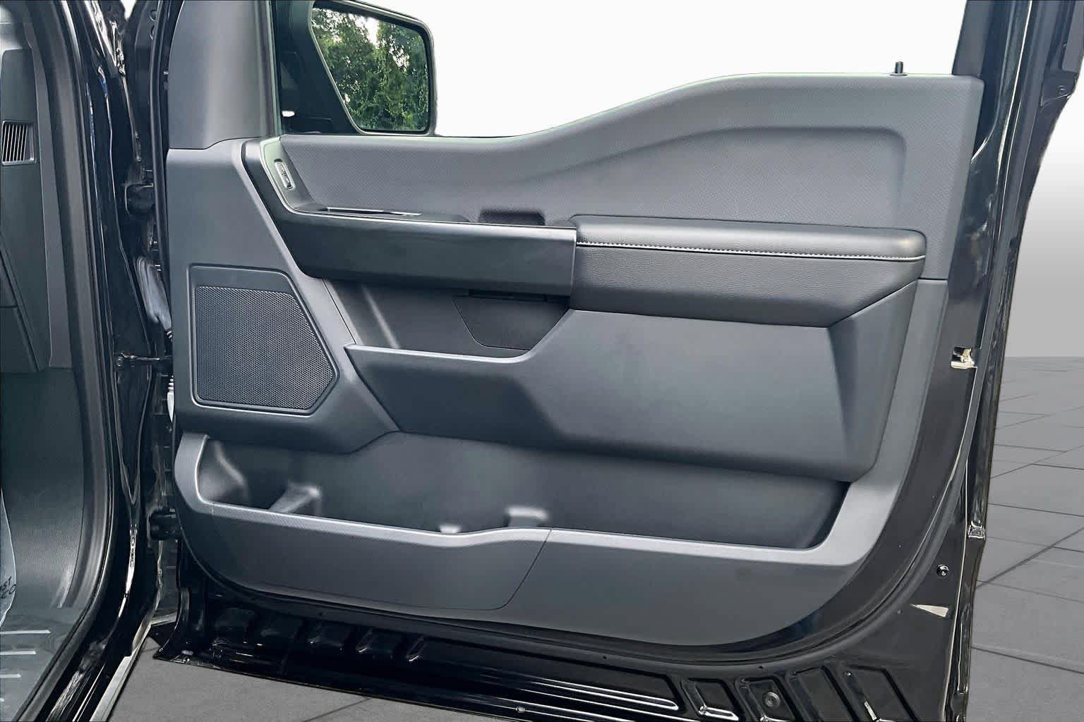 Used 2024 Ford F150 STX RWD image 22