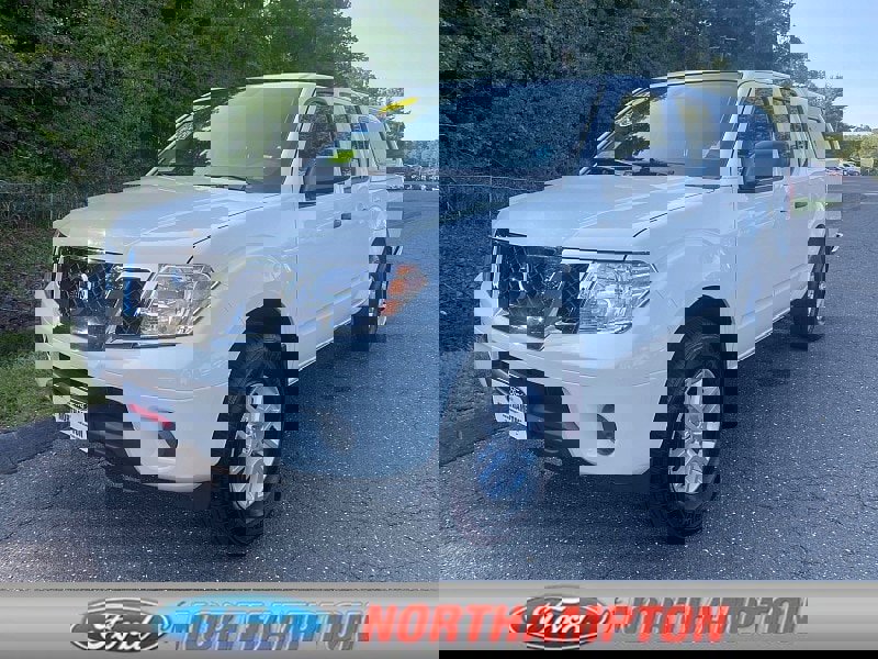 Used 2021 Nissan Frontier SV