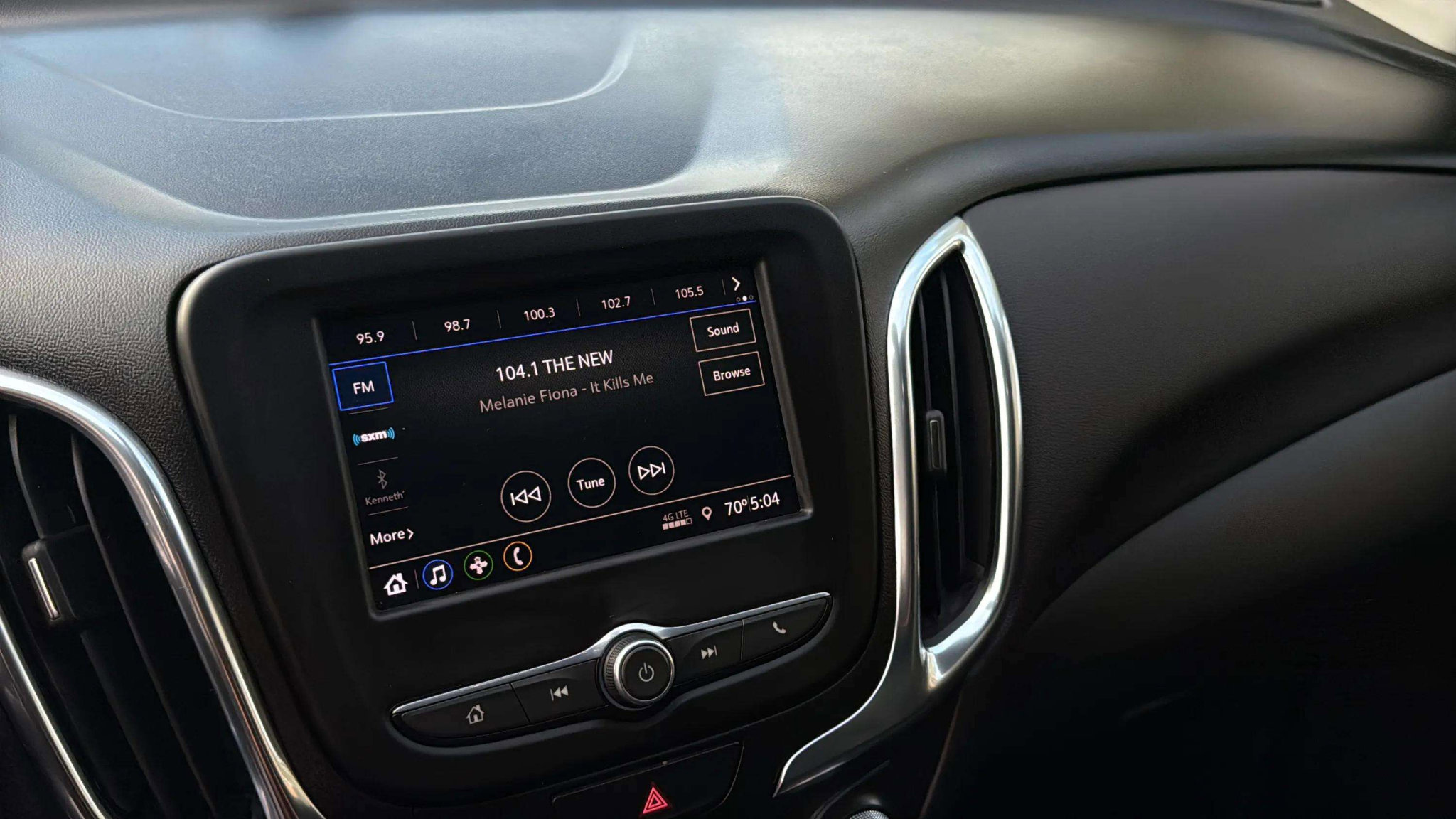 Used 2021 Chevrolet Equinox LT image 37