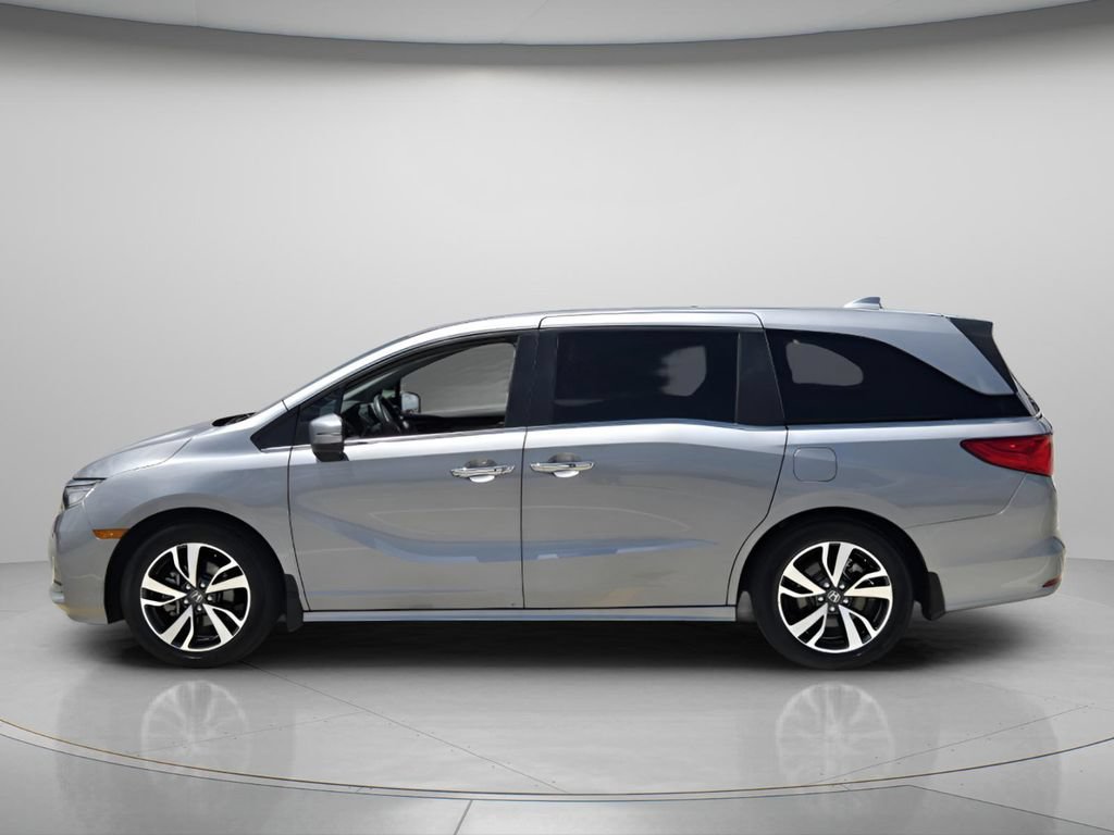 Certified 2024 Honda Odyssey Touring image 5