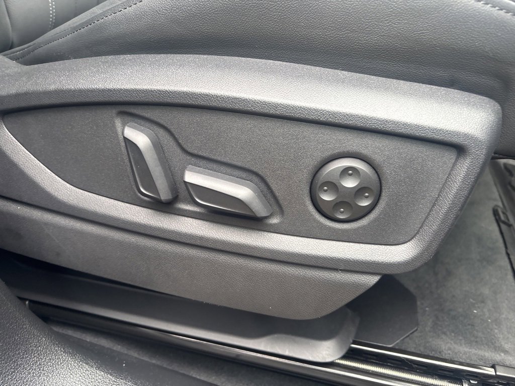 Used 2024 Audi Q5 2.0T Premium image 29