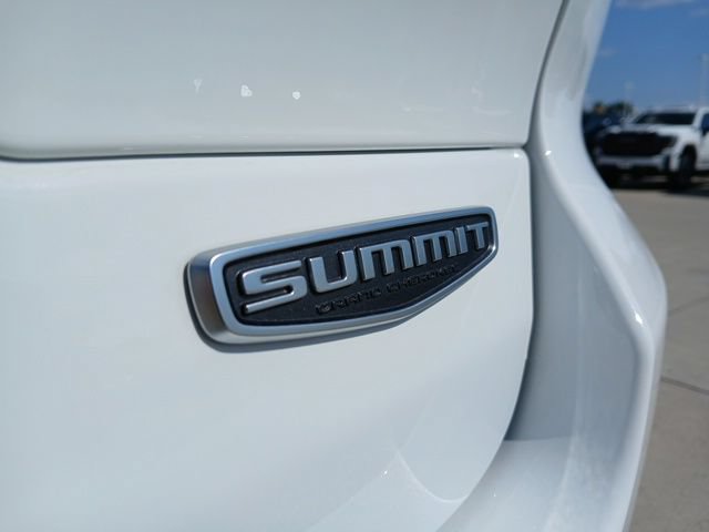 Used 2022 Jeep Grand Cherokee Summit AWD/4WD image 35