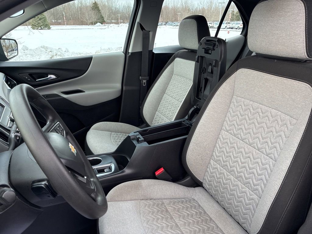 Used 2024 Chevrolet Equinox LS image 13