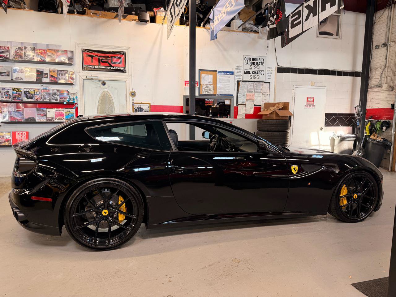 Used 2012 Ferrari FF AWD/4WD image 4