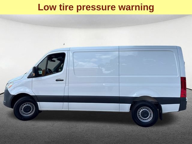 Used 2025 Mercedes-Benz Sprinter 2500 image 6