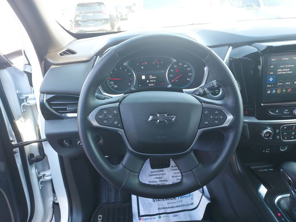 Used 2023 Chevrolet Traverse RS image 20