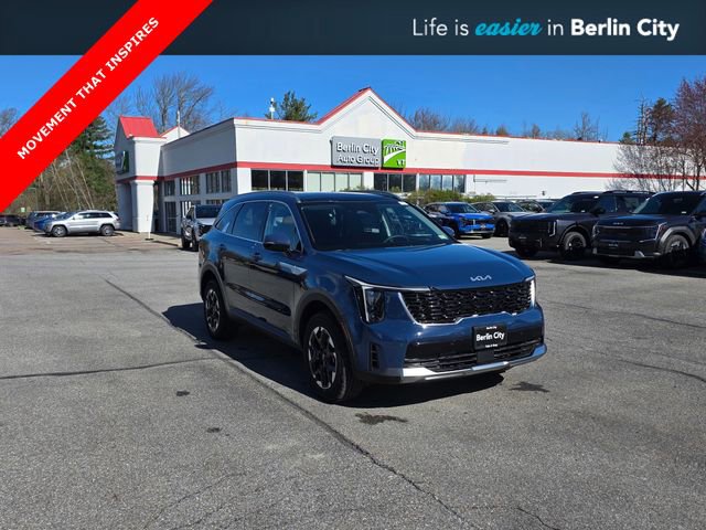 New 2026 Kia Sorento S w/ S Panoramic Sunroof Package