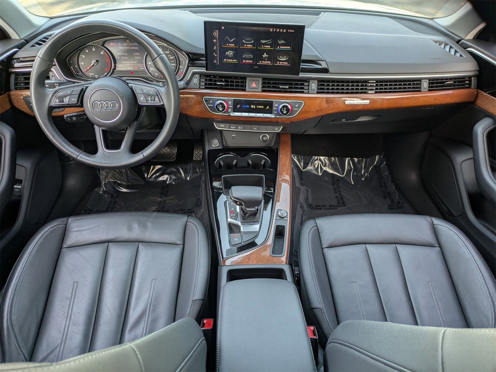 Used 2023 Audi A4 2.0T Premium w/ Convenience Package image 7