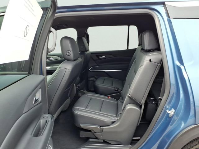 New 2026 Chevrolet Traverse LT w/ Driver Confidence Package AWD/4WD image 11