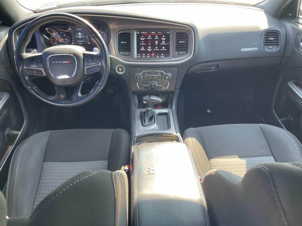 Used 2022 Dodge Charger R/T w/ Driver Convenience Group RWD image 14