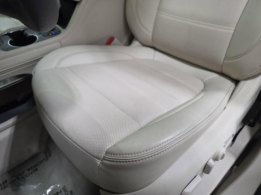 Used 2023 GMC Acadia Denali w/ Denali Ultimate Package image 26