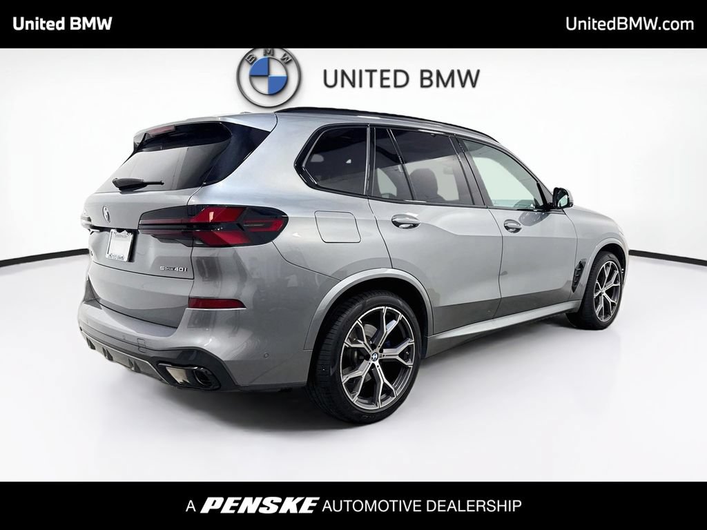 Used 2024 BMW X5 sDrive40i w/ M Sport Package RWD image 5