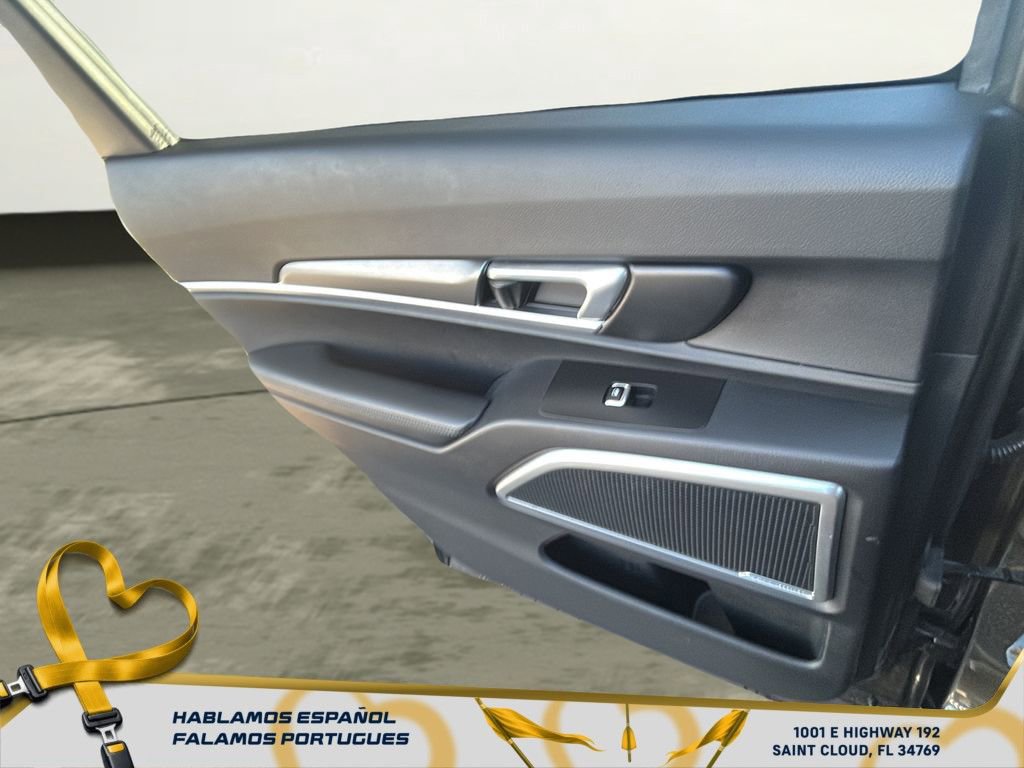 Used 2022 Kia Telluride S image 32