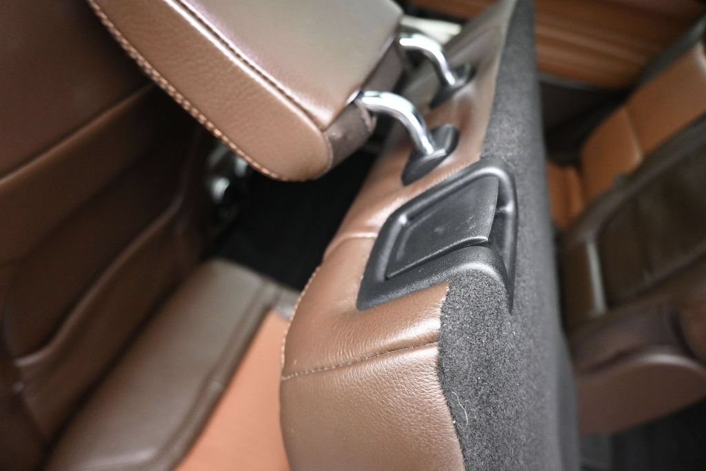 Used 2021 Ford Explorer King Ranch w/ Premium Technology Package AWD/4WD image 41
