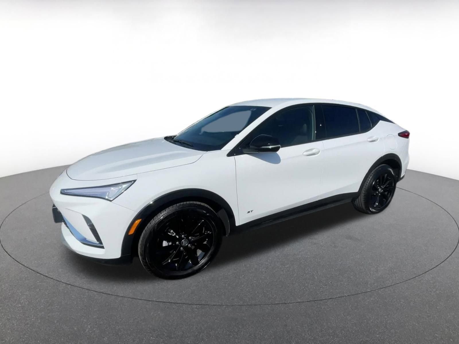 Used 2025 Buick Envista Sport Touring image 8