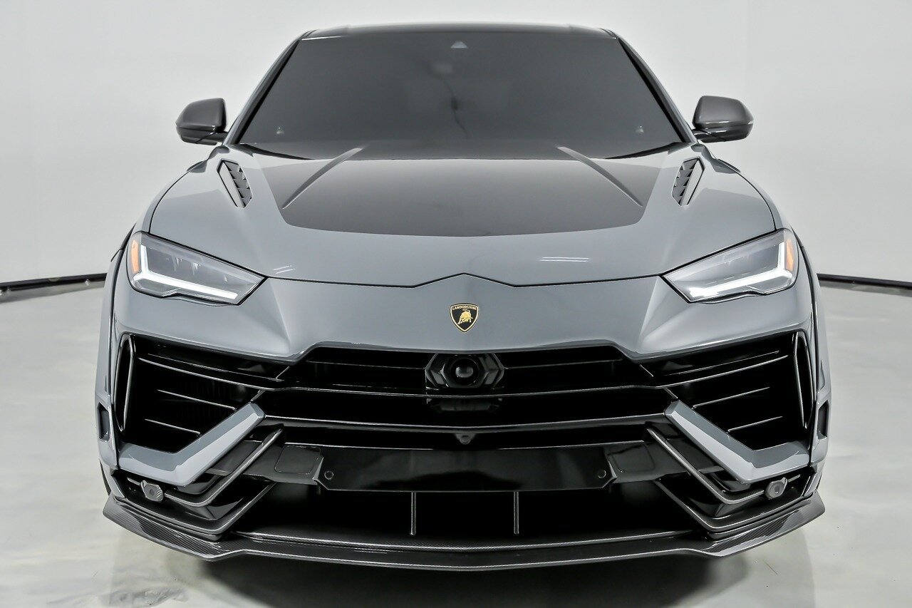 Used 2024 Lamborghini Urus Performante AWD/4WD image 5