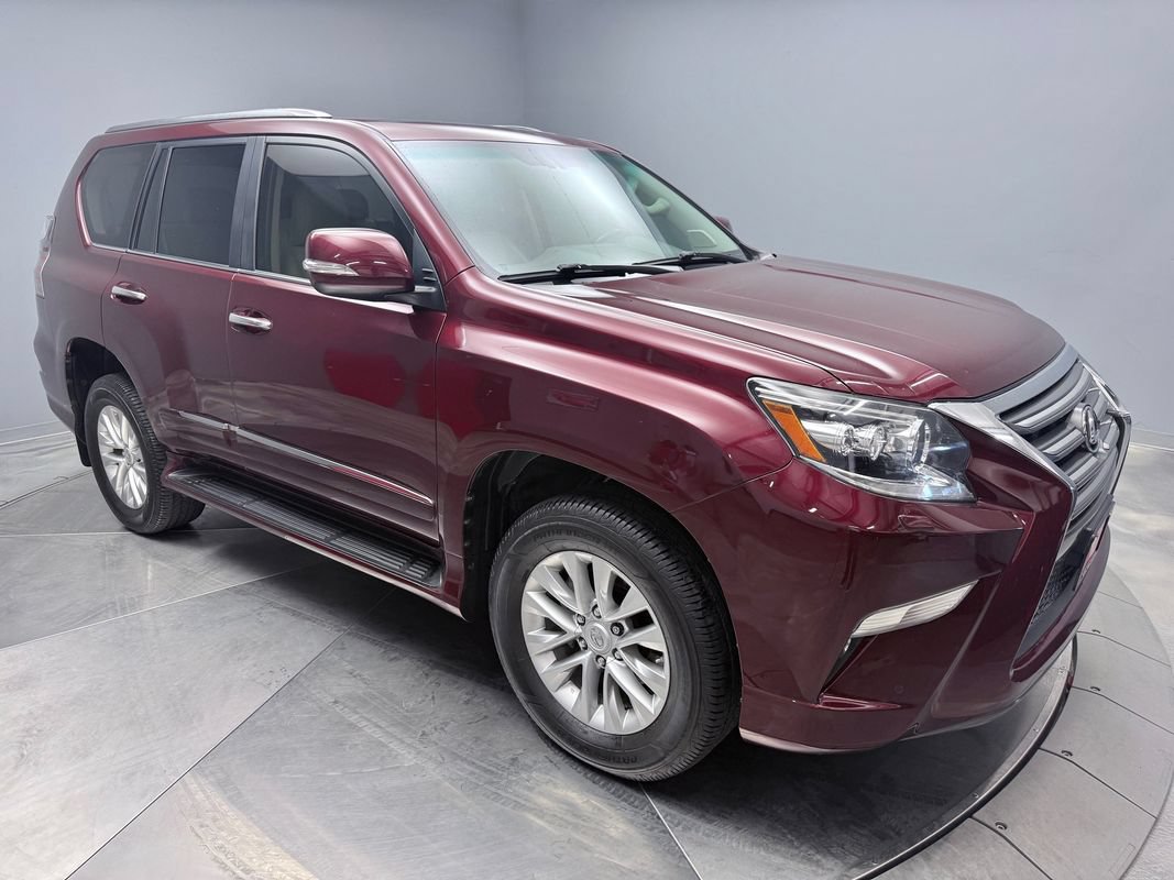 Used 2017 Lexus GX 460 Premium AWD/4WD image 3