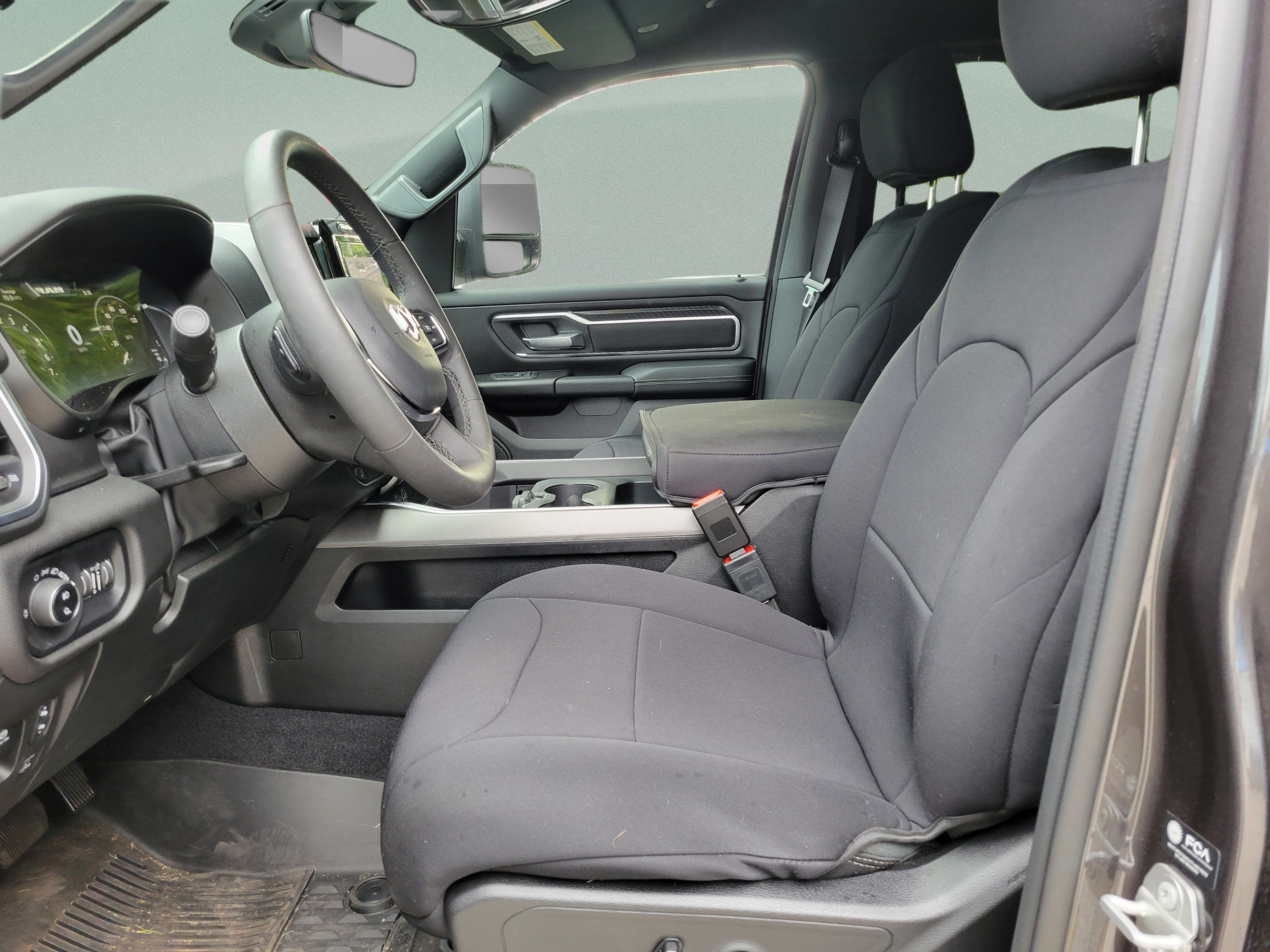 Used 2025 RAM 1500 Big Horn AWD/4WD image 15